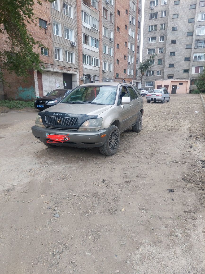 Продам Lexus RX300