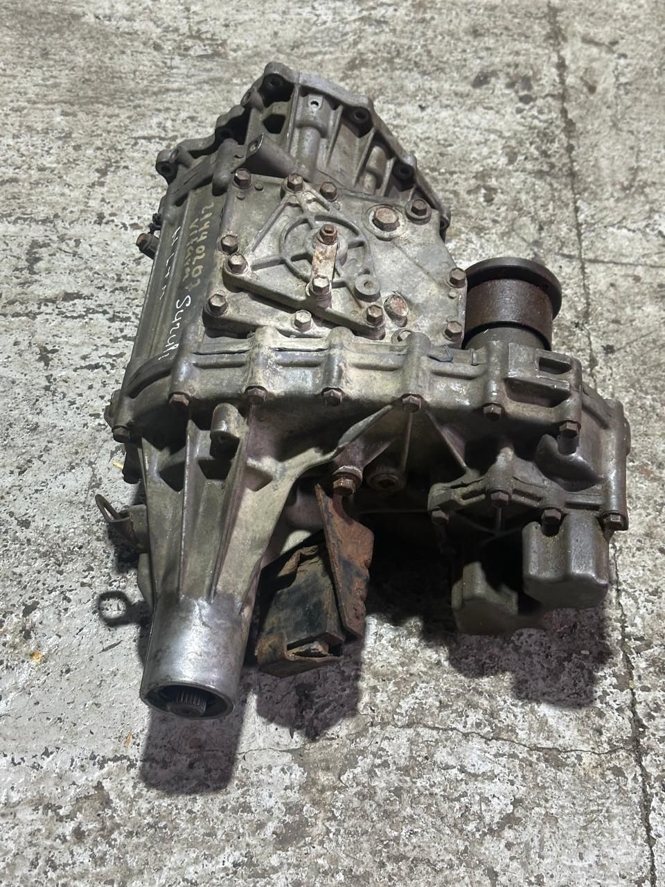 Раздатка Suzuki Grand Vitara Escudo H27a H25a 2.5-2.7l
