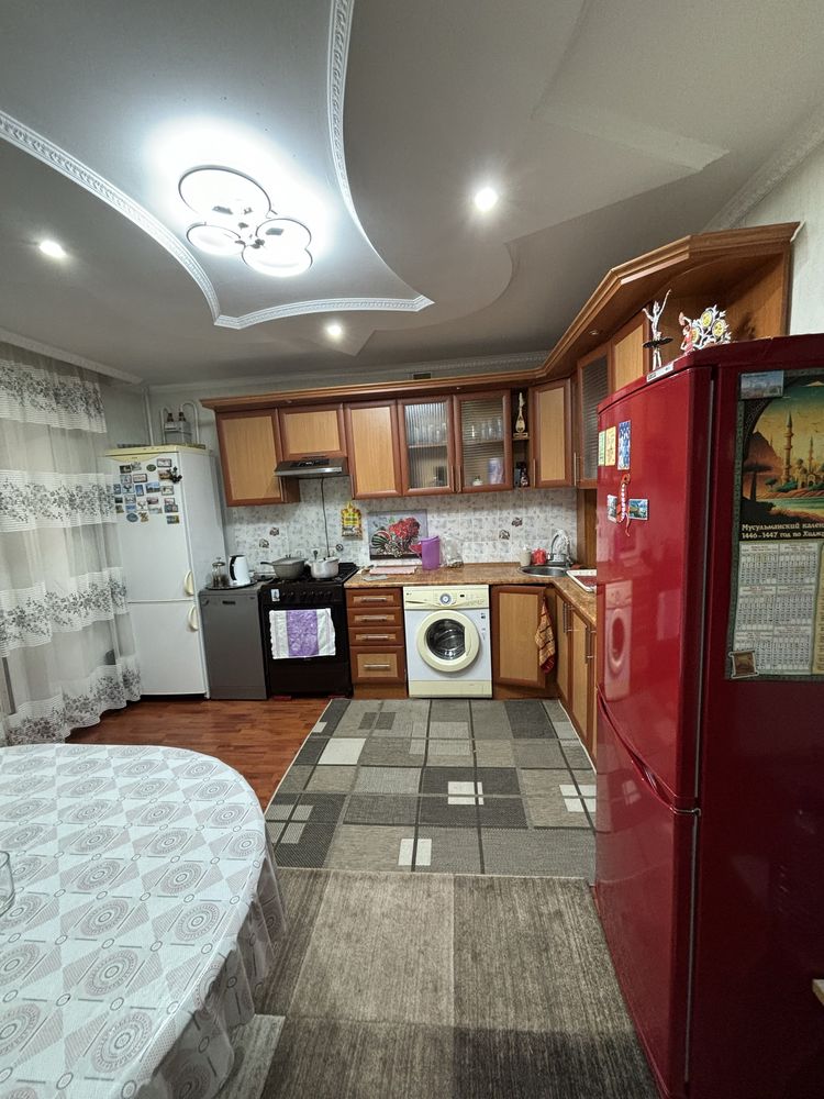 Продам 3 комнатную квартиру, Жамбыла Жабаева  196А
