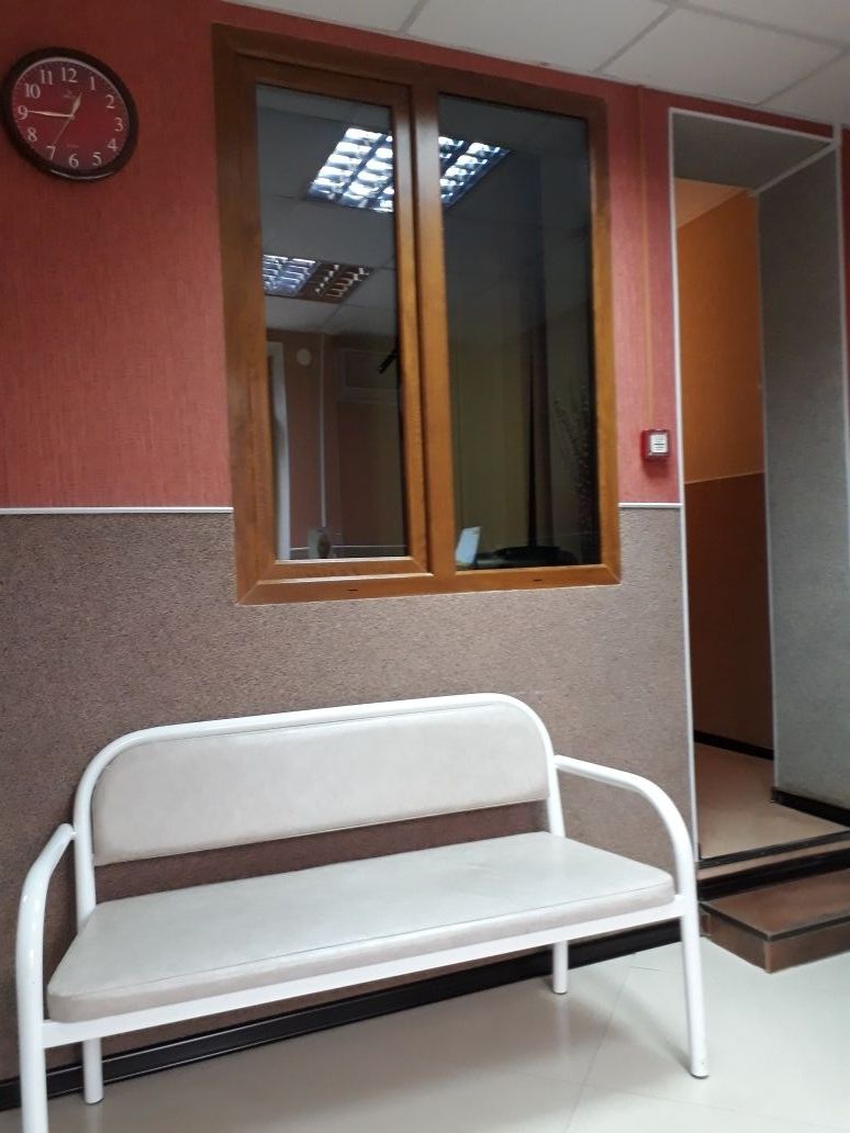 Продам коммерческое помещение  101стр.бригада возле супермаркета Дина.