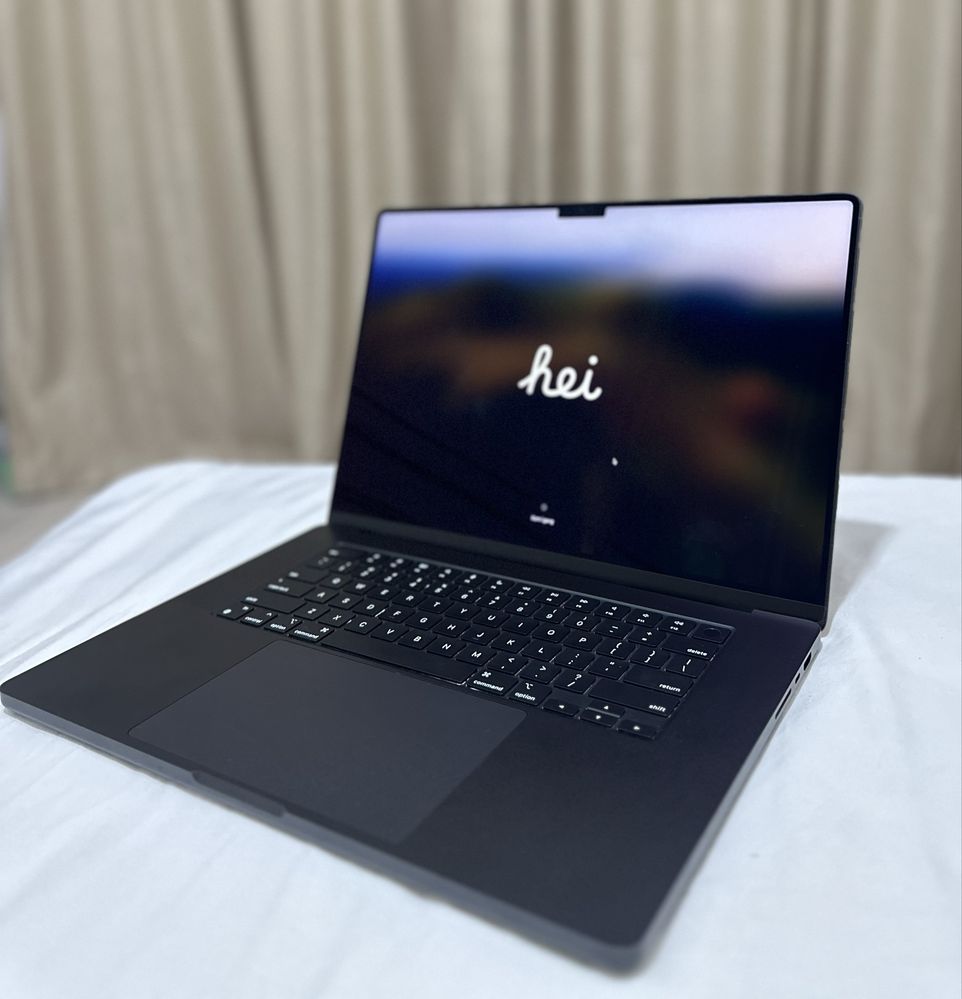 Macbook 16 m3 pro