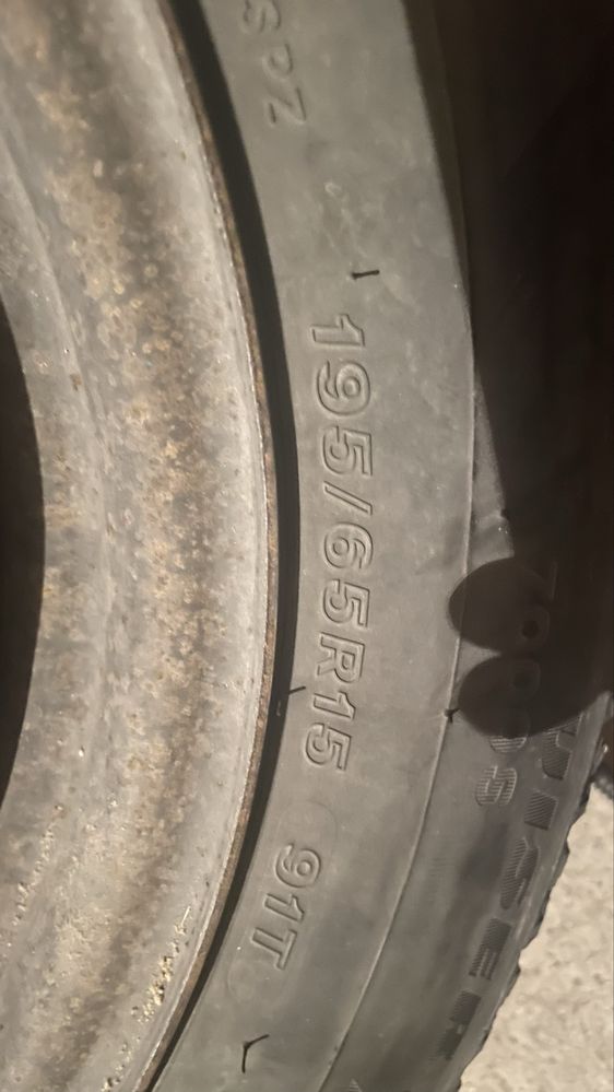 Продам шины 4шт (Bridgestone Япония) с дисками! Размер 195/65 R15