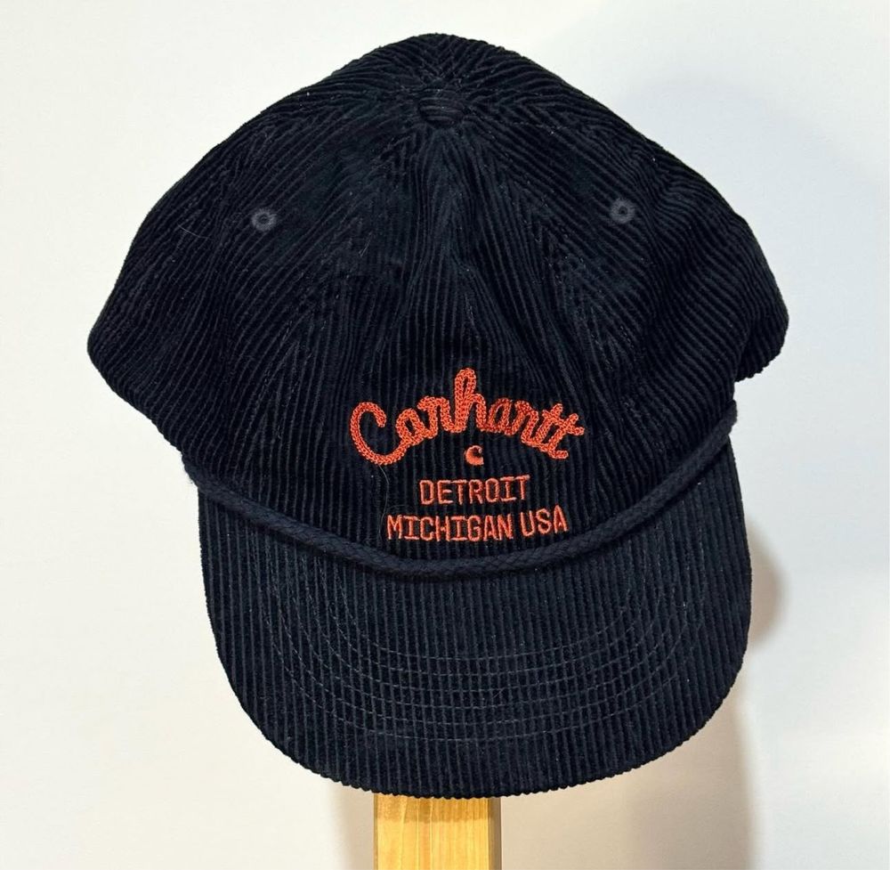 Кепка Carhartt вельветовая