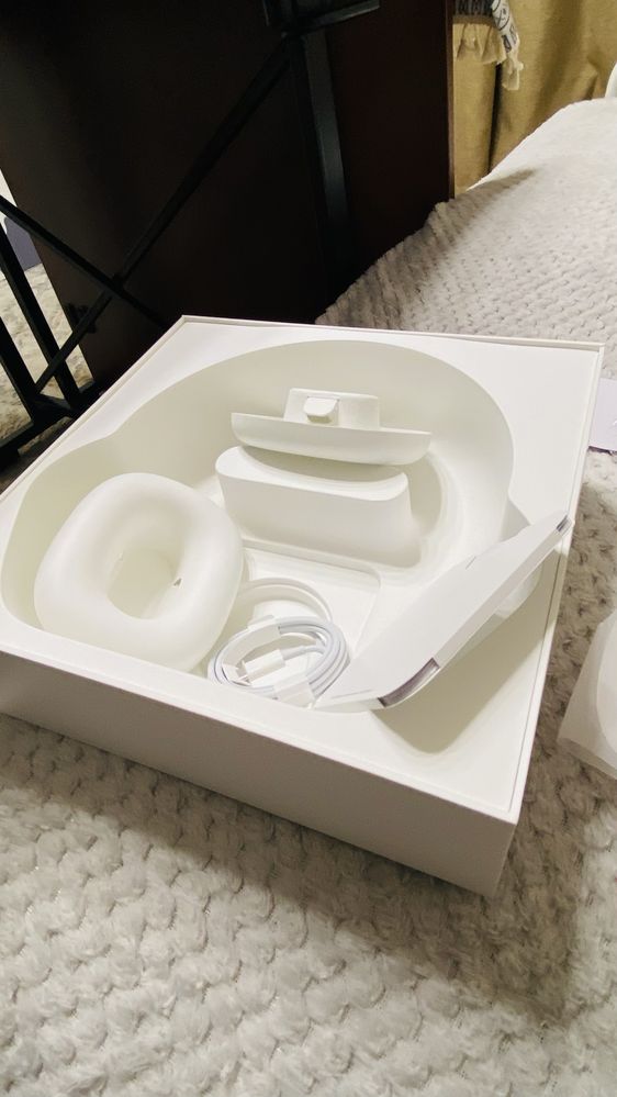 Продам Airpods Max