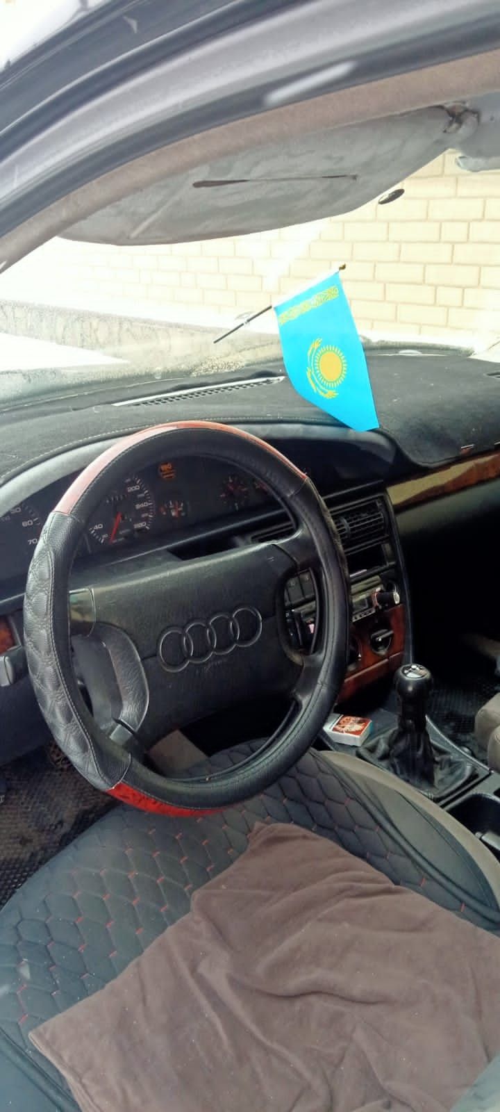 Продам AUDI 100 C4
