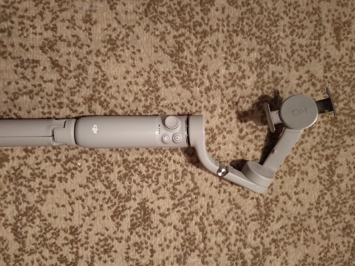 Стабилизатор DJI Osmo Mobile 5