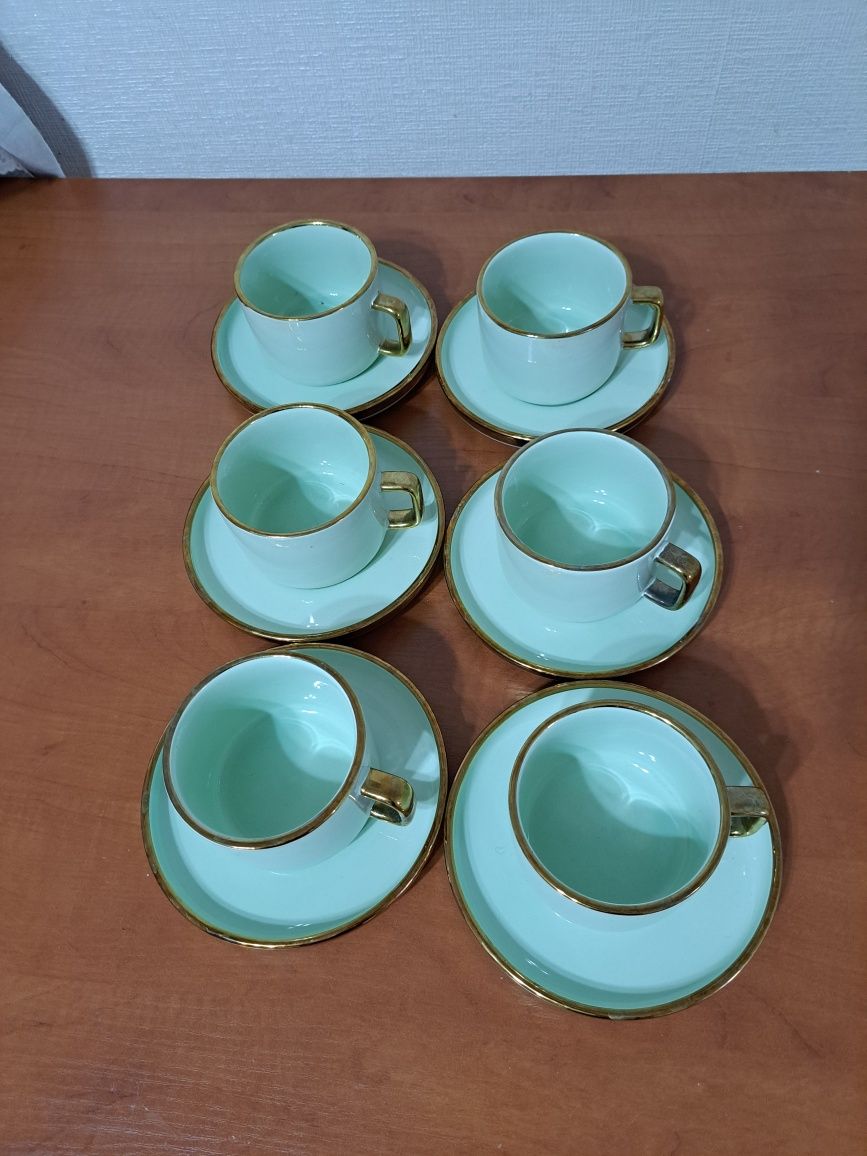 Продам 6 чайных пар
