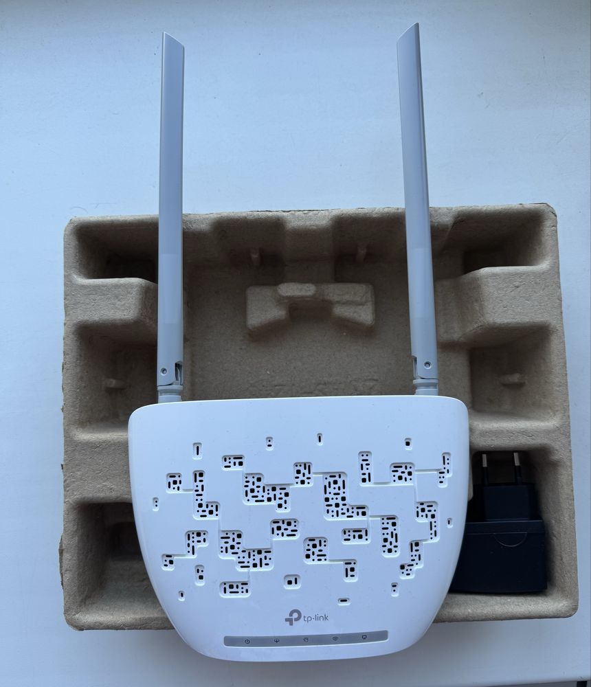Модем роутер WiFi  TP-LINK TD-W 8961 N (ADSL 2+)