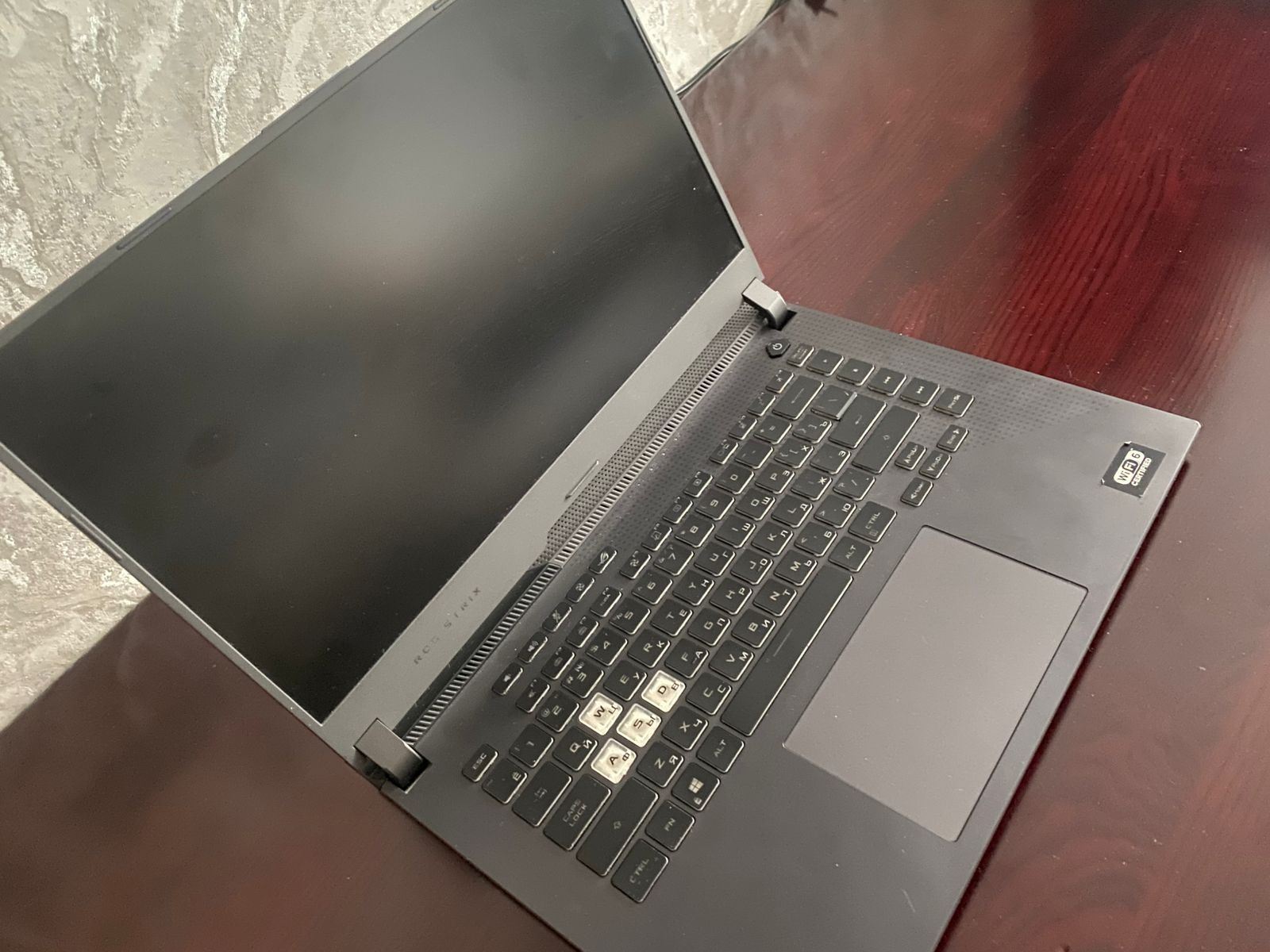 Продам ноутбук ASUS ROG