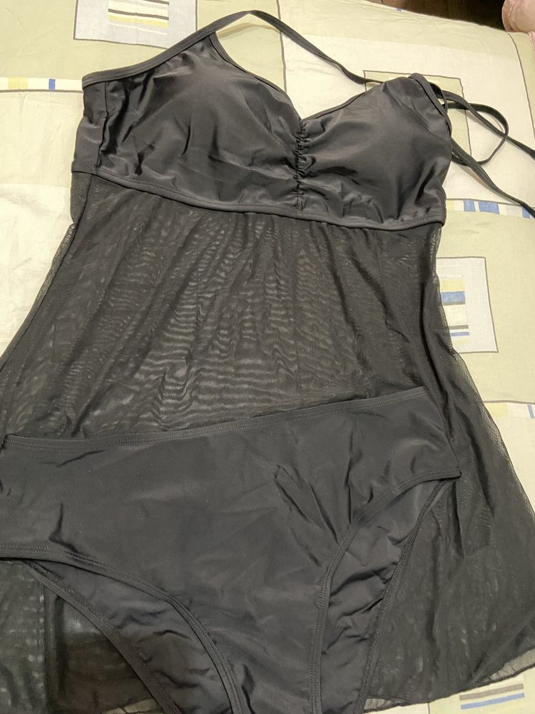 Продам женский купальник