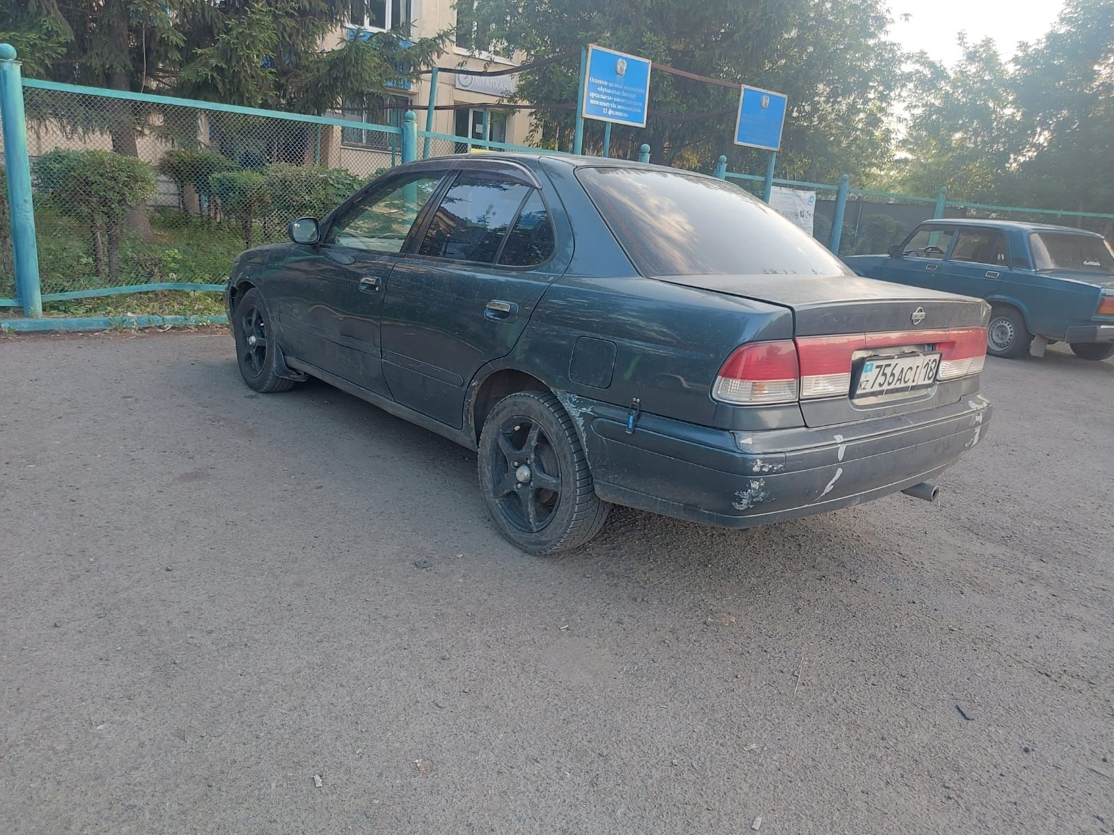Продам ниссан санни акпп