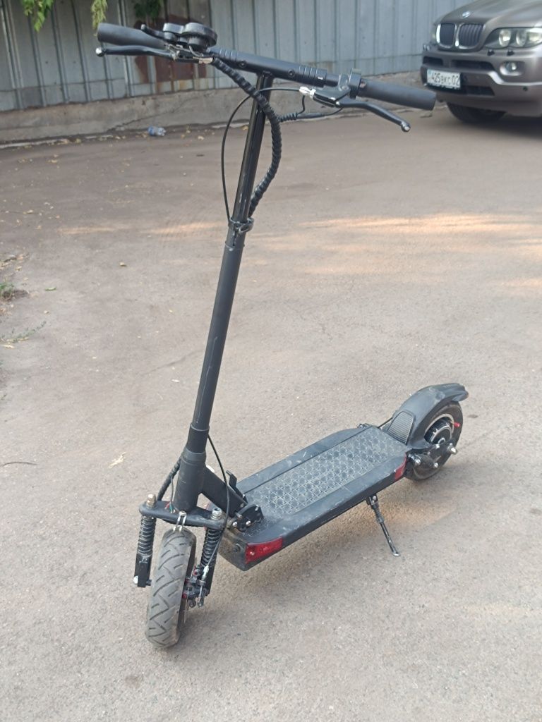 joyor y7-s  в хорошем состоянии