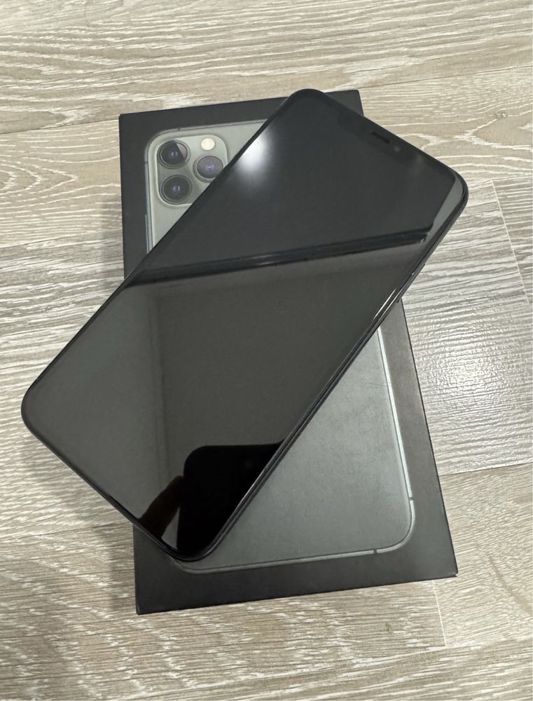 Продам iphone 11 pro max 256gb