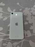 Продам IPhone se 2020 64гб