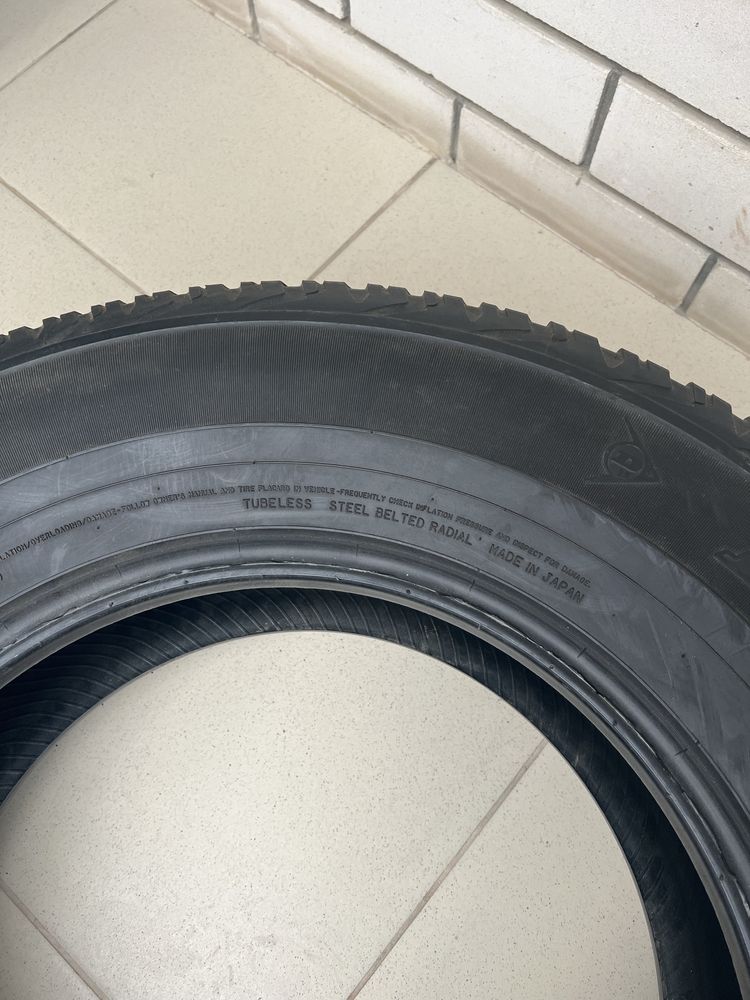 Продаются 2 покрышки Dunlop AT20 GRANDTREK. Производство: Япония.