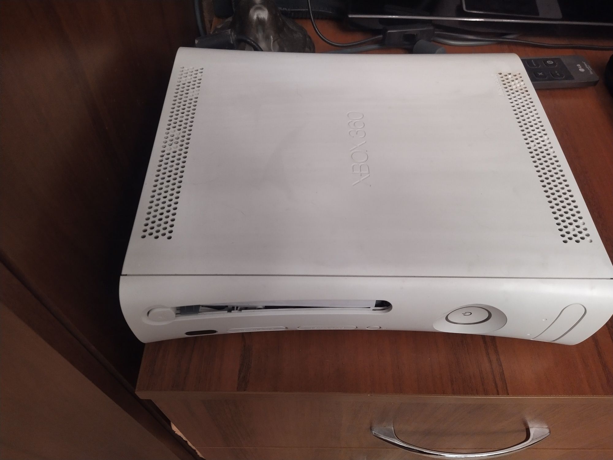 Xbox 360 (fat) без комплектации