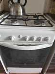 Продам газ плиту Indesit