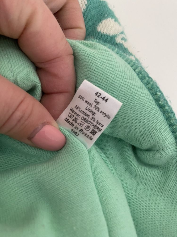 Продам зимние шапки - набрры
