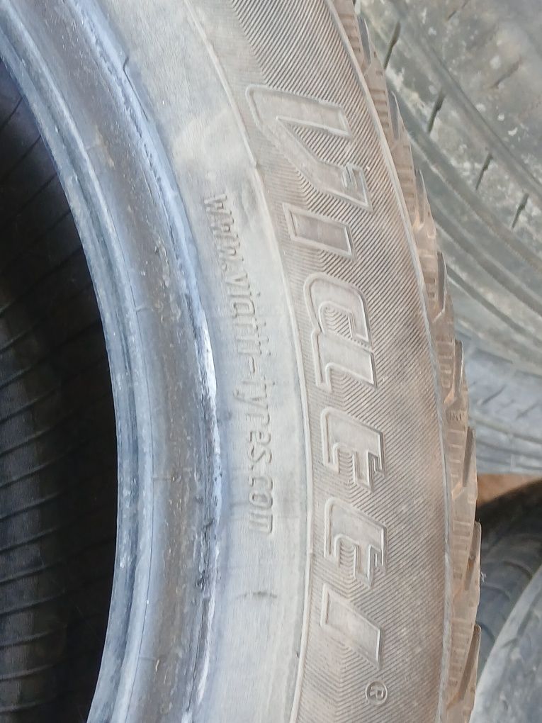 Продам шины 215/50/17,215/55/16