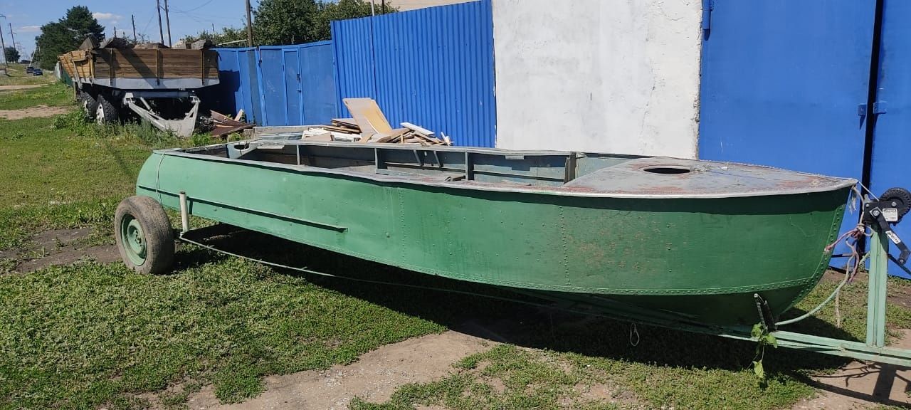 Продам алюминиевую лодку