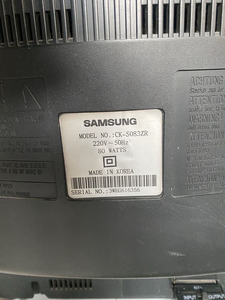 Телевизор samsung