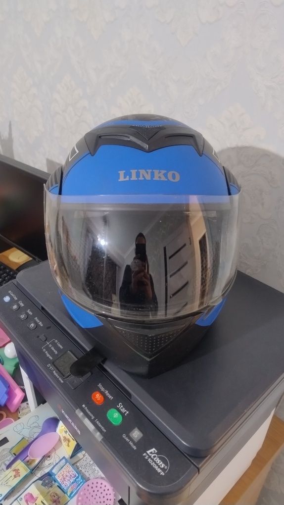 Продам мотошлем, бу