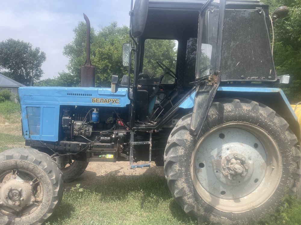 Продам трактор мтз 82