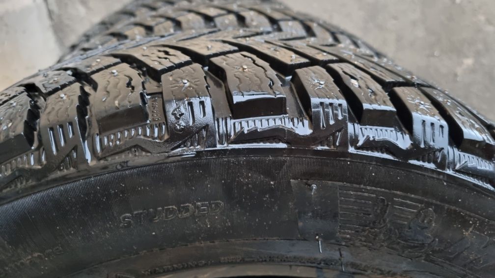 MICHELIN X-Ice North 4 185/65 R15 92T с шипами