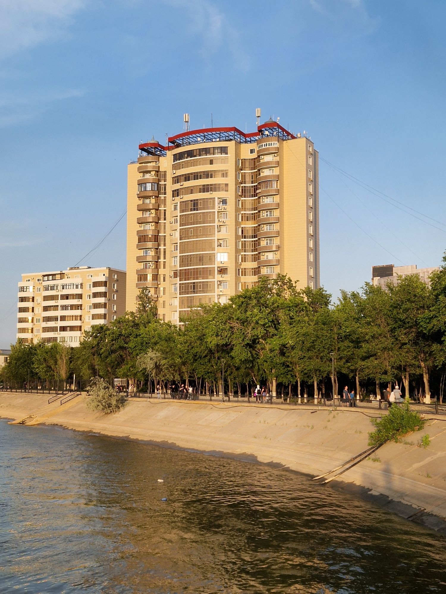 4-х комнатная квартира в ЖК "Кулагер-Жайык"