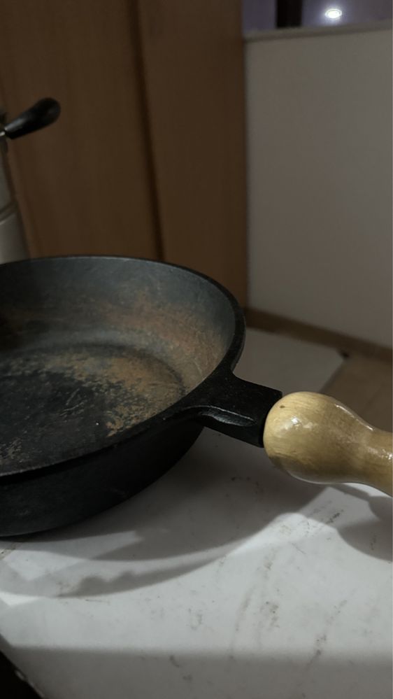 Продам чугунную скороводу