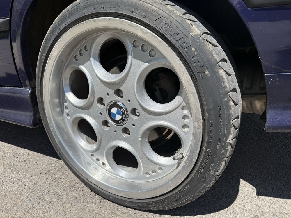 Продам Диски r18