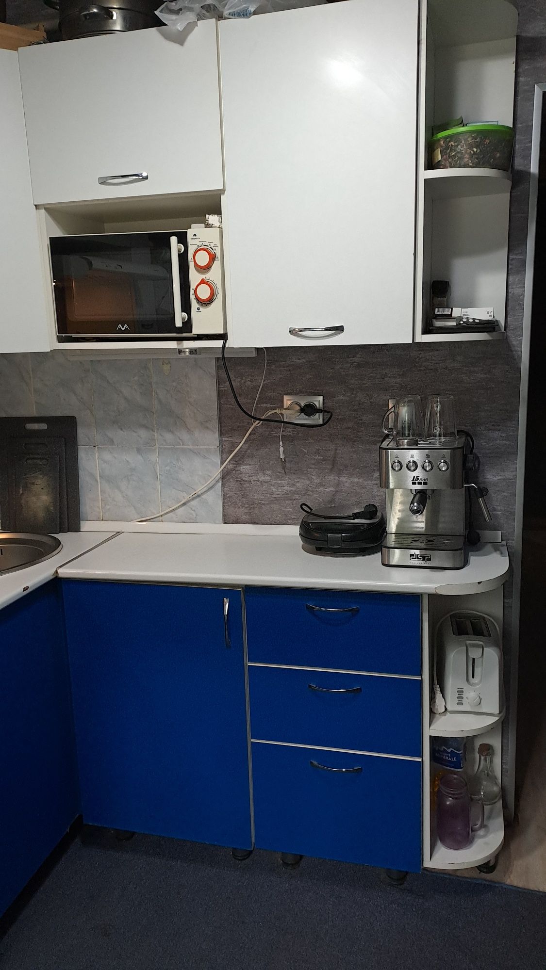 Продам 2-х комнатную квартиру. Только наличный расчёт.