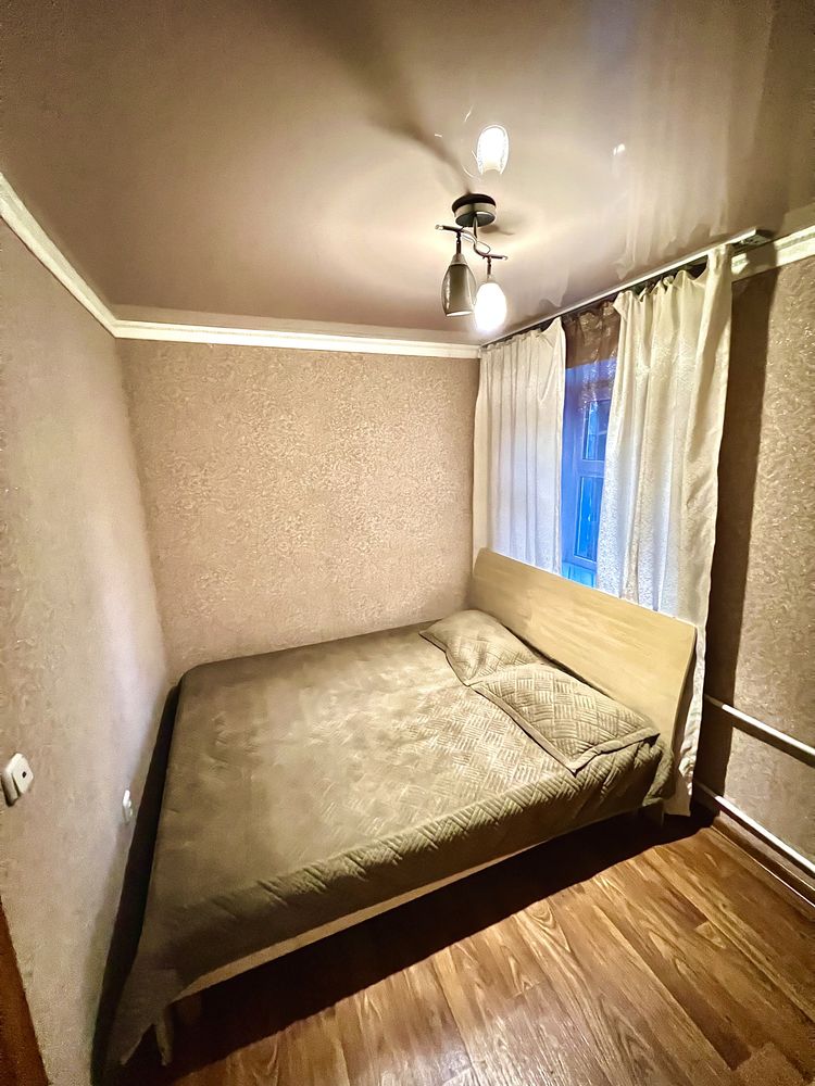 3-ком квартира в центре , абзал, дк