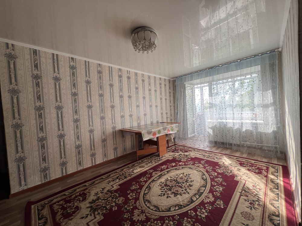 Трёхкомнатная остается всё, кирпичный дом