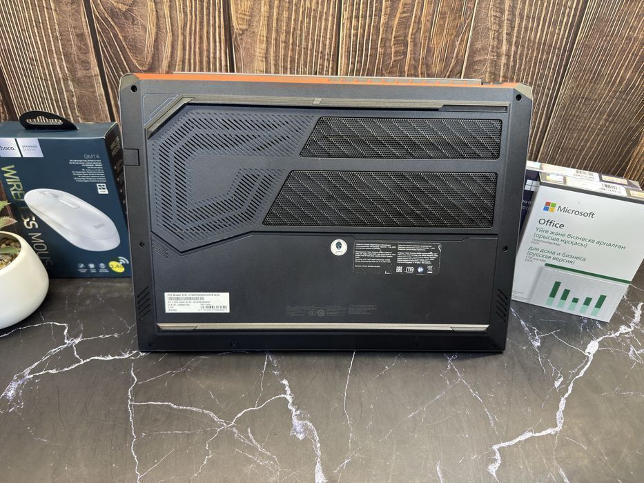 1381 Thunderobot /Core i5-13500H/16GB/512GB/RTX4050