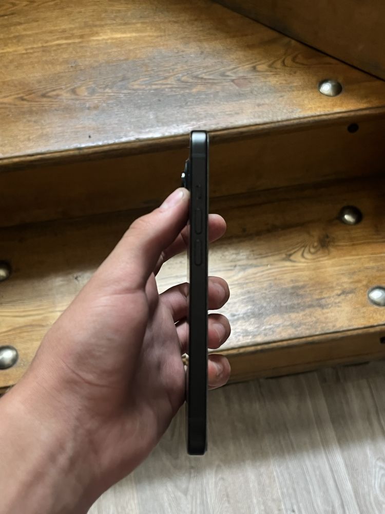 iPhone 15 ( АКБ 100% ) / айфон 15