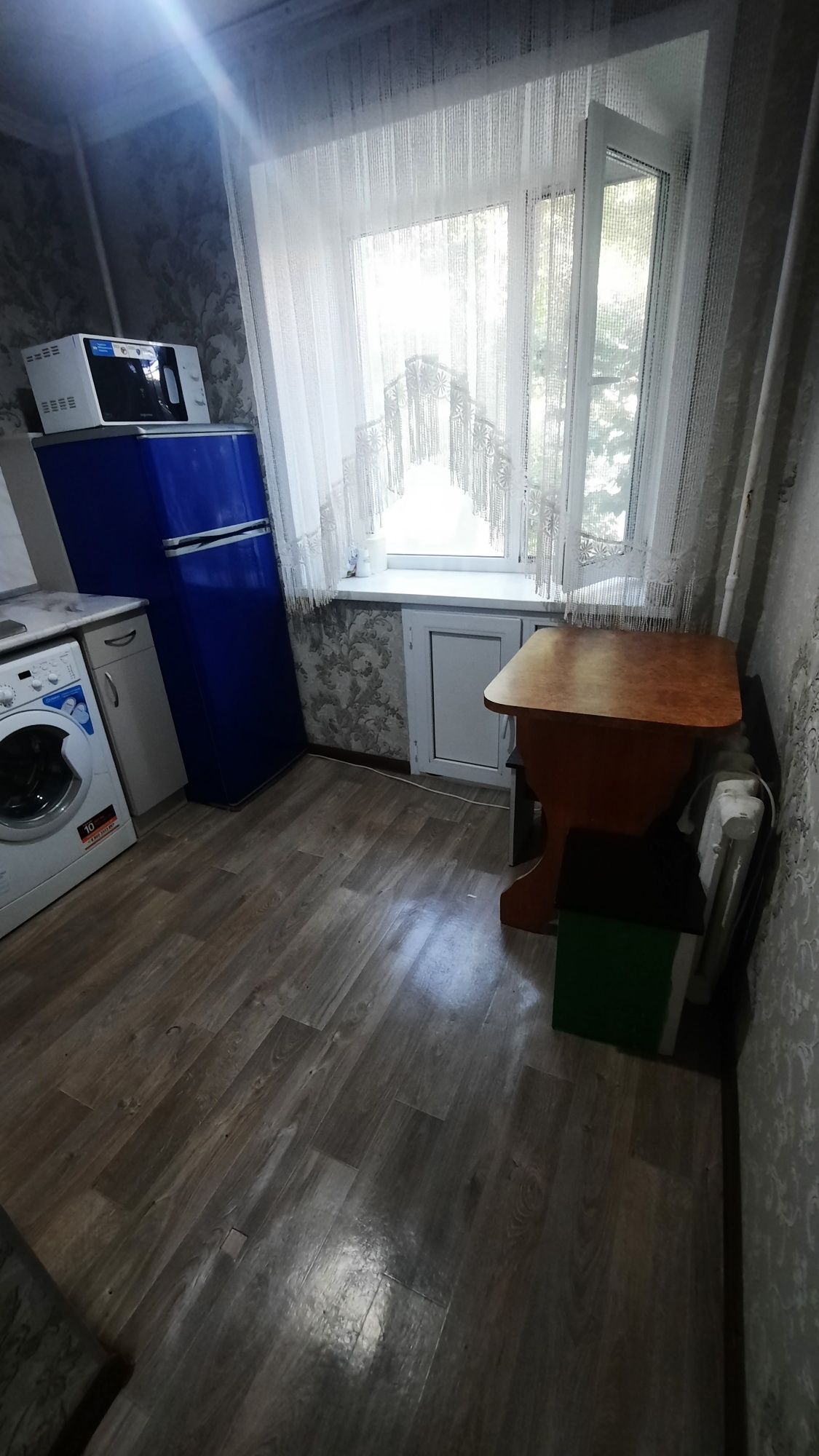 на сутки, по часам, 1ком.кв. посуточно.