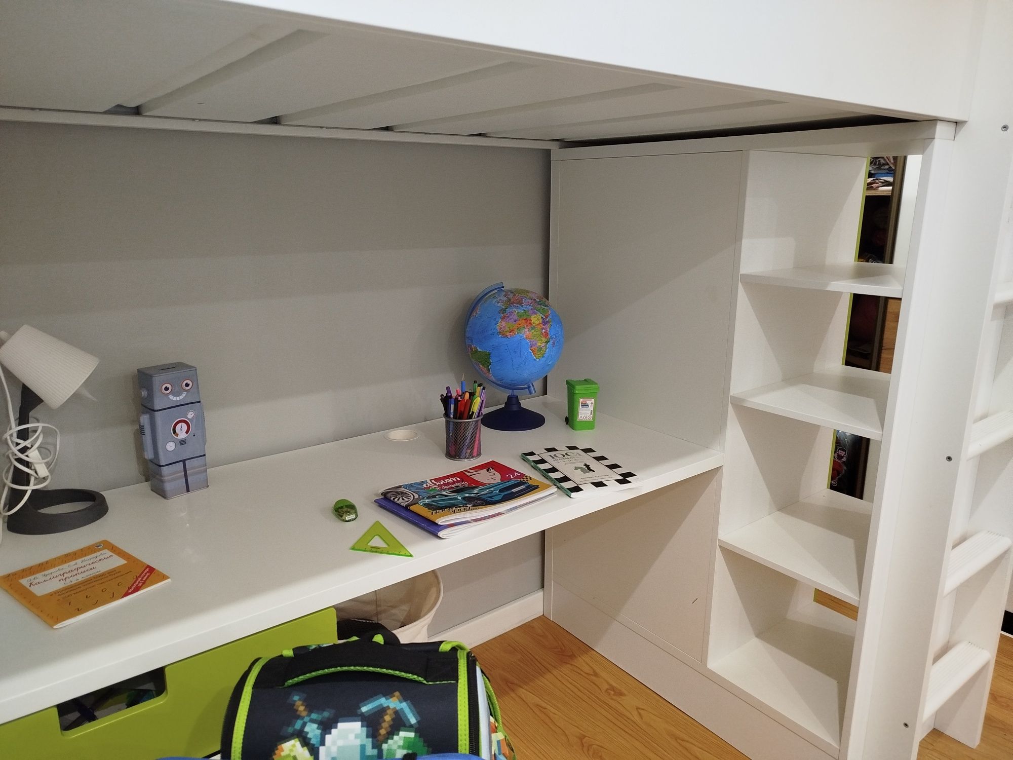Детская стенка Ikea