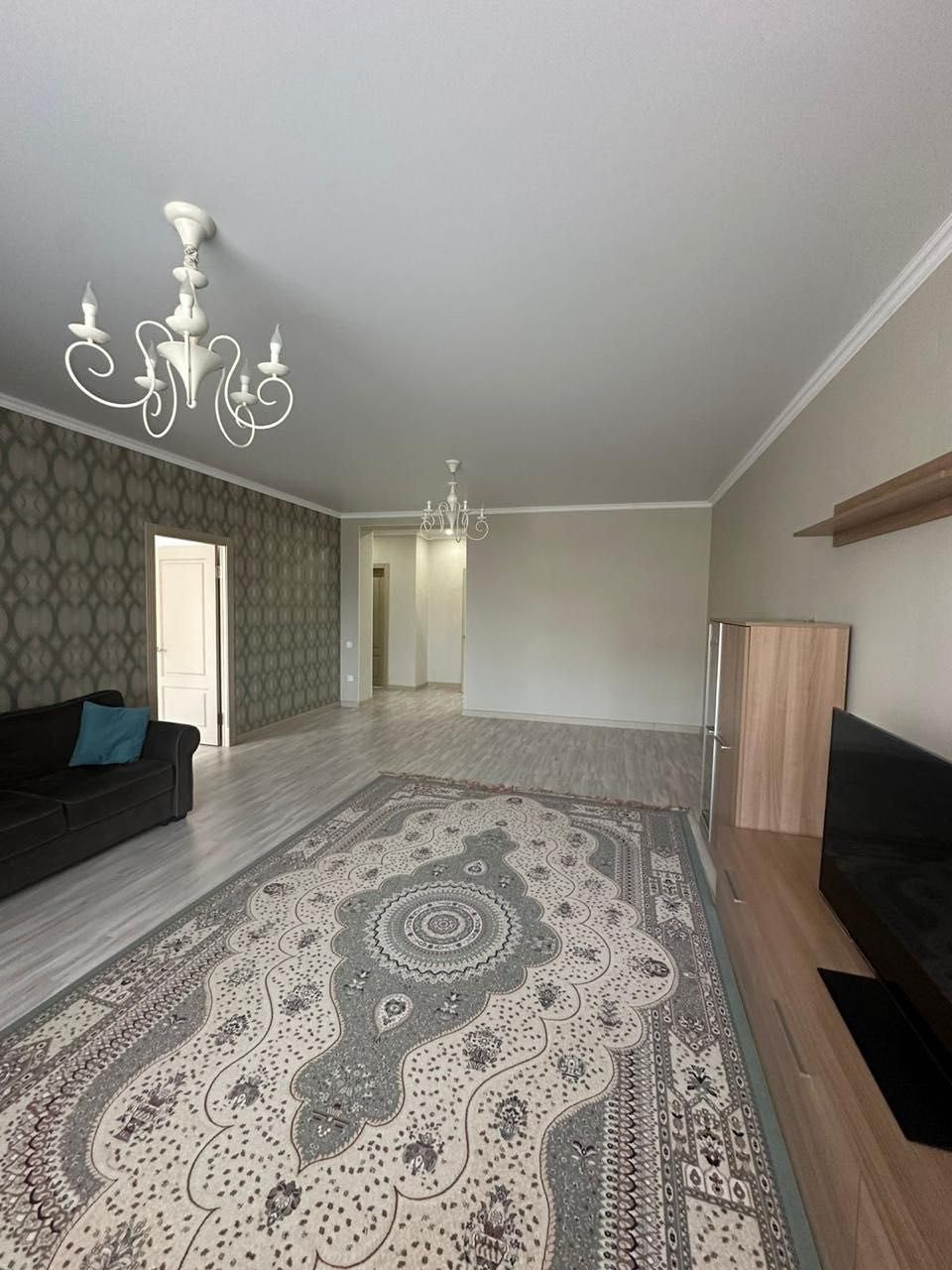 Продам 3-х комн. квартиру в р.Алтын Орда 9/1.