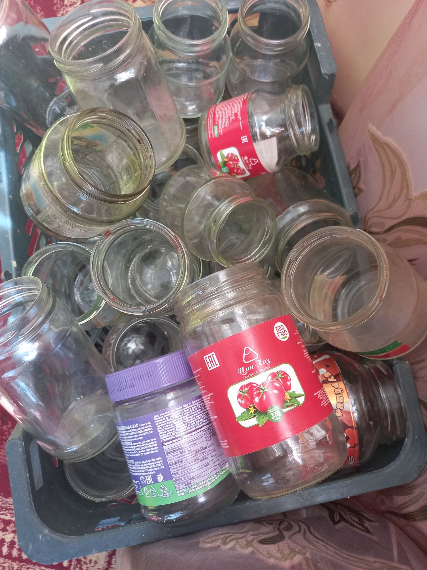 Продам маленькие баночки