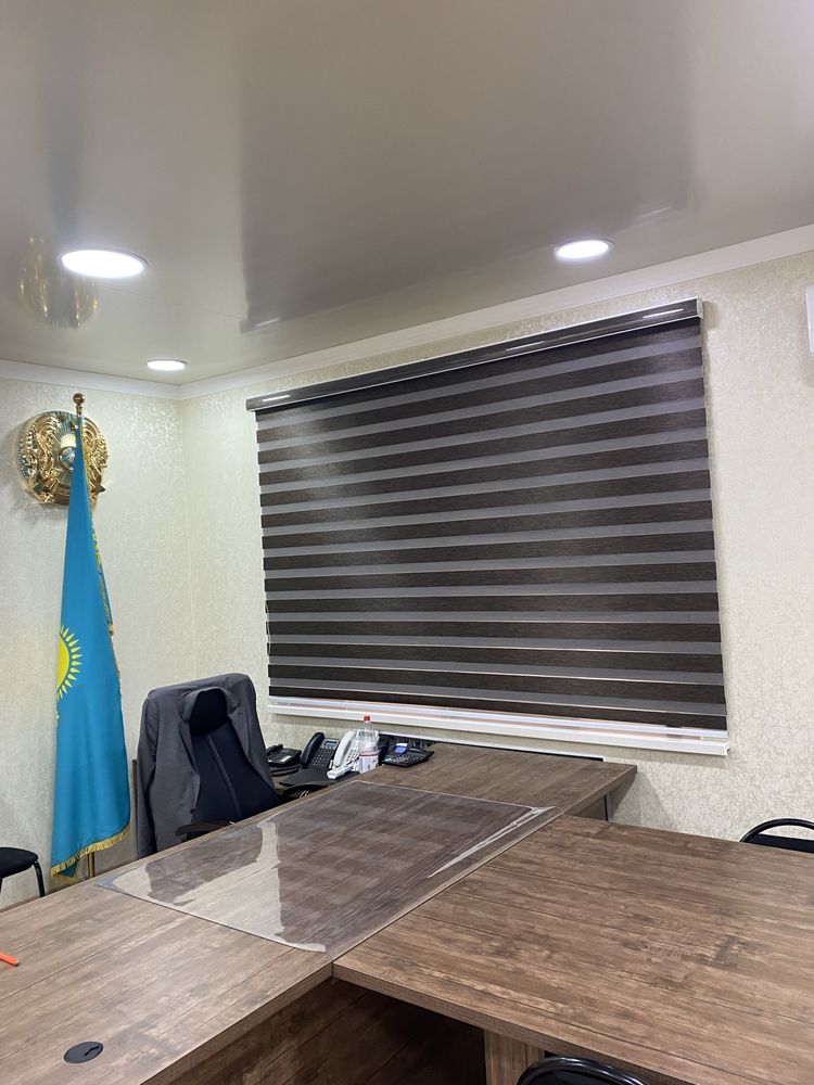 Ролл шторы жалюзи день и ночь вертикальные жалюзи