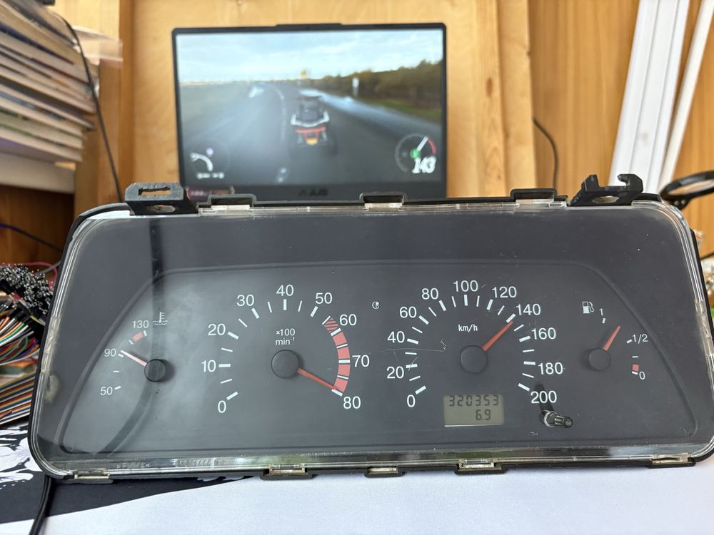 продам приборную панель vdo 2114