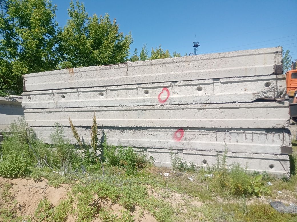 Продаются стройматериалы по ЖБИ и земельные участки, здания