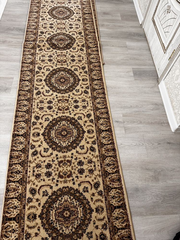 Продам дорожки 2 штук  2*80 см
