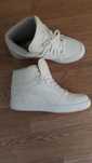 Кроссовки Puma, новые, 38 размер