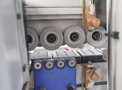 Автоматический кромкооблицовочный станок JY-468JG (PUR)