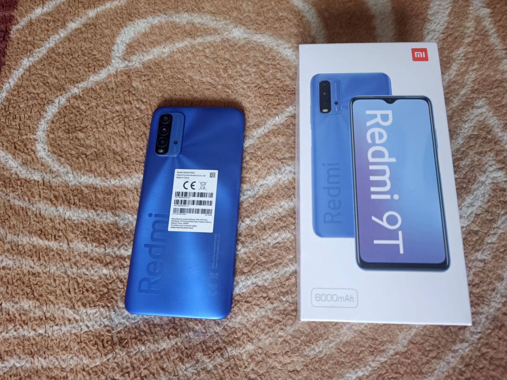 Продаю Redmi 9T 4/64 на запчасти