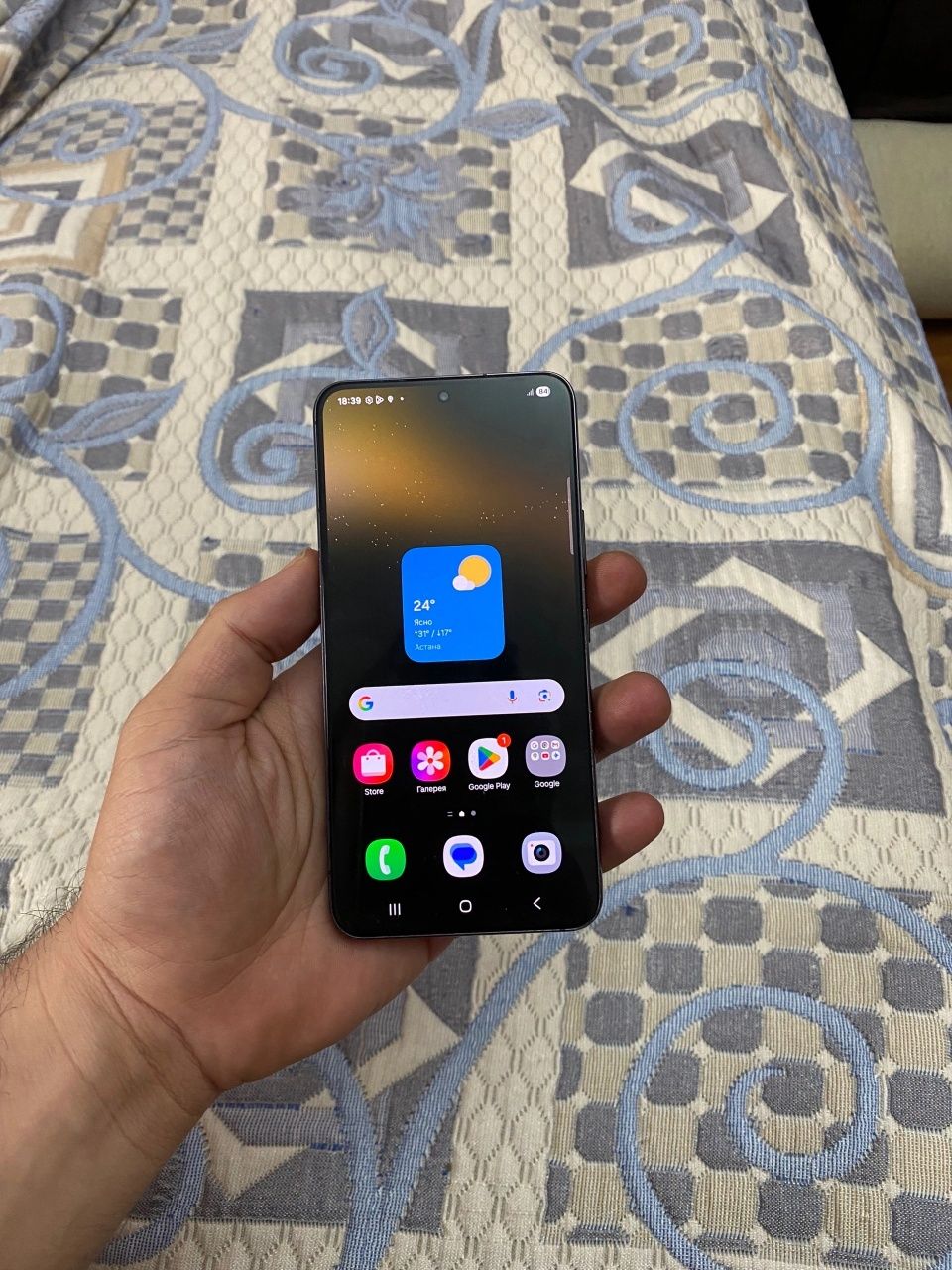 Samsung S22 8/256gb