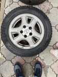 Шины с дисками, комплект от toyota windom