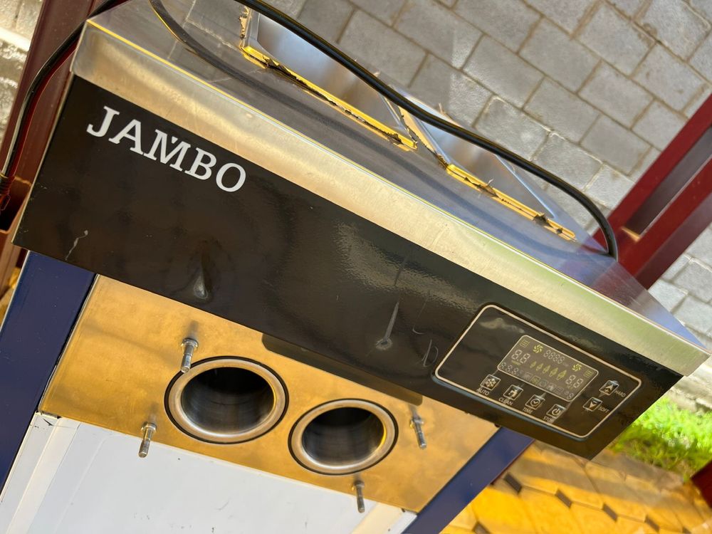 Аппарат для мороженного Jambo в хорошем состоянии